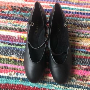 Genuine leather black bailey’s character shoes
